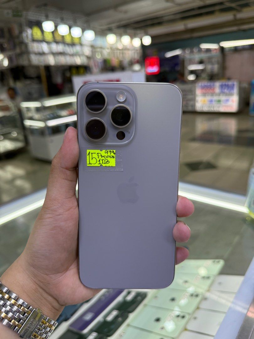 iPhone 15 Pro Max 1TB Factory Unlock No Issue Secondhand (Category: iPhone 15 Series) located in Pasig City. Submitted by FarAndRayShop (Listing ID 1402705382, Image 1). Description: OPEN FOR SWAP/SELLING/BUYING (RFS: Buy and Sell) Price: 52,499 iPhone 15 Pro Max 1TB •Factory Unlock •NO HIDDEN ISSUES •TEST TO SAWA •Authentic Phone Physical store in Greenhills Shopping Center XC-07 Stall Number Look For Rayray Or Anika NO CASH INSTALLMENT We are o