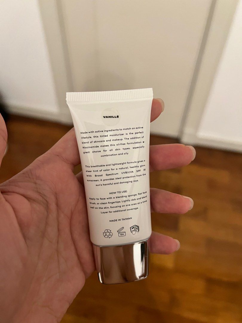 Issy & Co. Active Skin Tint SPF 35 (Category: Makeup) located in Manila. Submitted by chin_000 (Listing ID 1402762637, Image 2). Description: Opened a few days ago to test 98% full Rfs: not my shade.