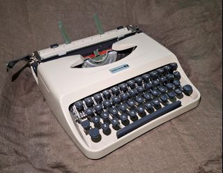 (Category: ) located in . Submitted by typewriter.outlet (Listing ID 1402807241, Image 1). Description: .