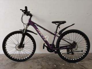 (Category: ) located in . Submitted by vgbike (Listing ID 1402742009, Image 1). Description: .