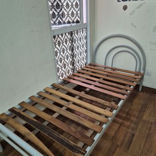(Category: ) located in . Submitted by mfathi89 (Listing ID 1402748886, Image 1). Description: .