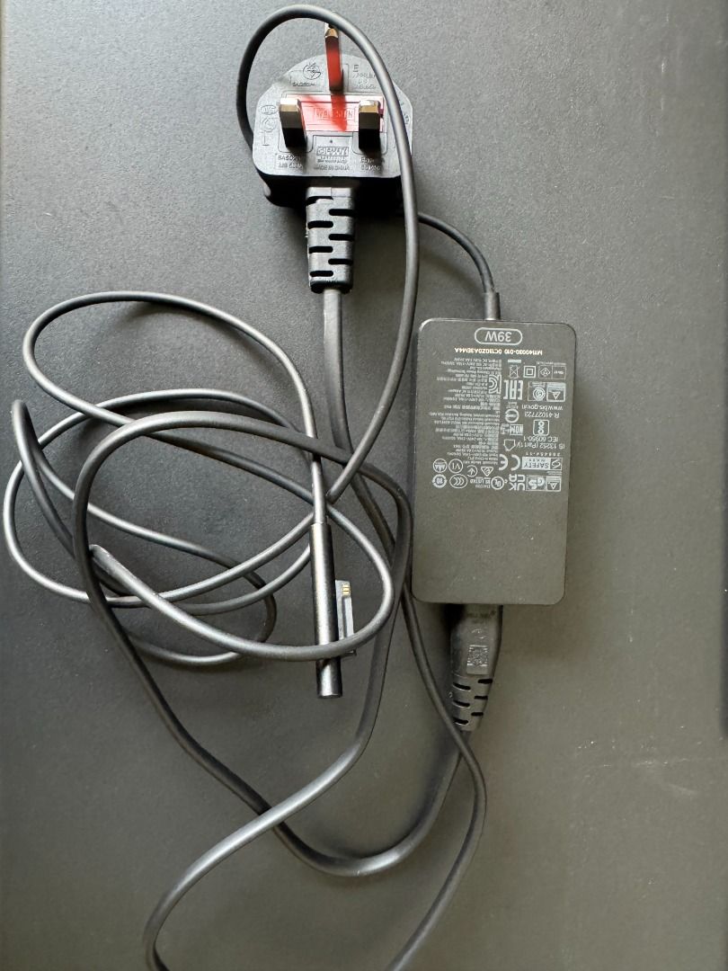 Microsoft Surface Charger 39W