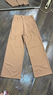 (Kategori: ) berada di . Dikirim oleh deviabela05287 (ID iklan 1402818925, Gambar 1). Deskripsi: .
