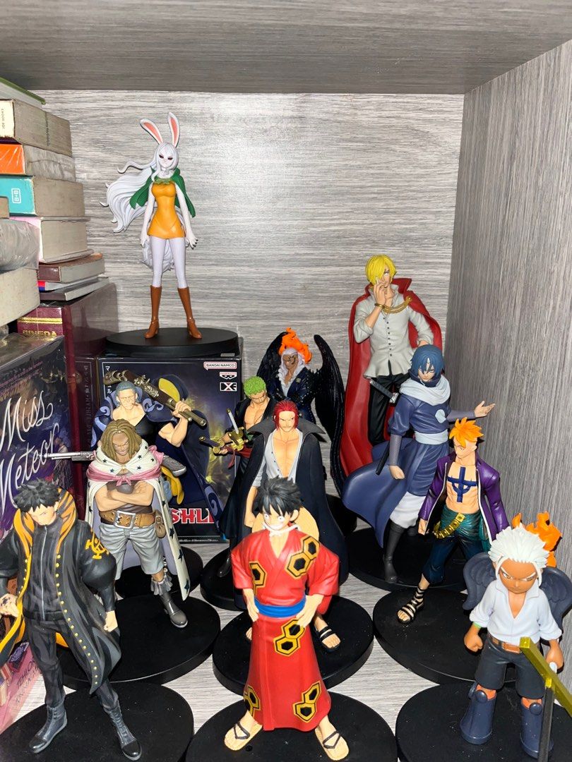 One Piece Figure Collection (Category: Figurines & Statues) located in Manila. Submitted by riovidalsgf (Listing ID 1402702298, Image 1). Description: WTS/LFB Anime Figures Lot Sale 19 pcs Anime figures (mostly One Piece) and 6 pcs funko pop (All with protector). Total of 25 pcs. Issue: - si Luffy na putol ang isang peg Offer lang po kayo ng price for lot sale. Karamihan po diyan ay may box pa po. RFS - Pinapa-sell ng brother ko 😊 Loc. Manila MO