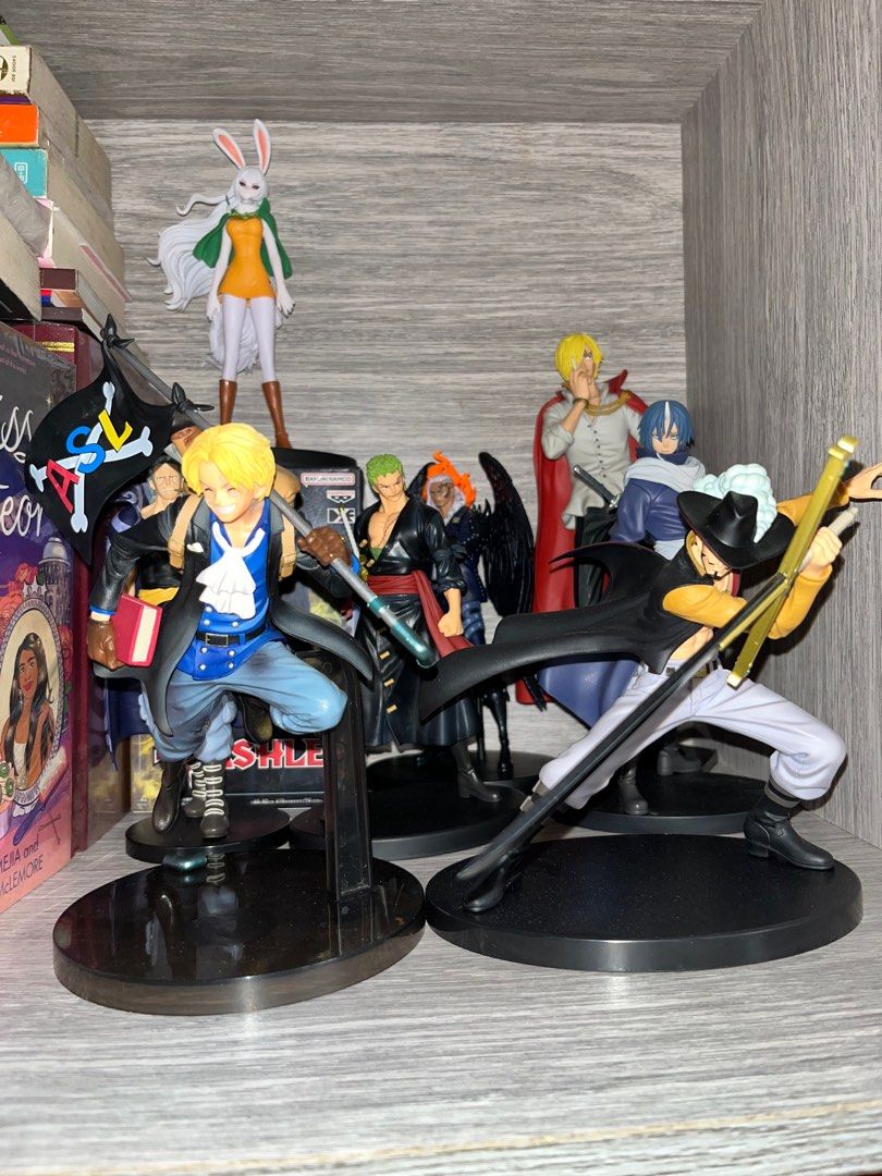 One Piece Figure Collection (Category: Figurines & Statues) located in Manila. Submitted by riovidalsgf (Listing ID 1402702298, Image 2). Description: WTS/LFB Anime Figures Lot Sale 19 pcs Anime figures (mostly One Piece) and 6 pcs funko pop (All with protector). Total of 25 pcs. Issue: - si Luffy na putol ang isang peg Offer lang po kayo ng price for lot sale. Karamihan po diyan ay may box pa po. RFS - Pinapa-sell ng brother ko 😊 Loc. Manila MO