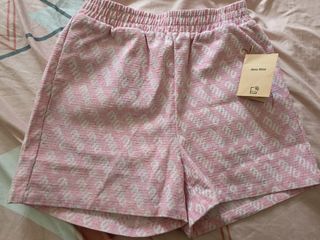 (Category: ) located in . Submitted by littleponylah (Listing ID 1402710829, Image 1). Description: .