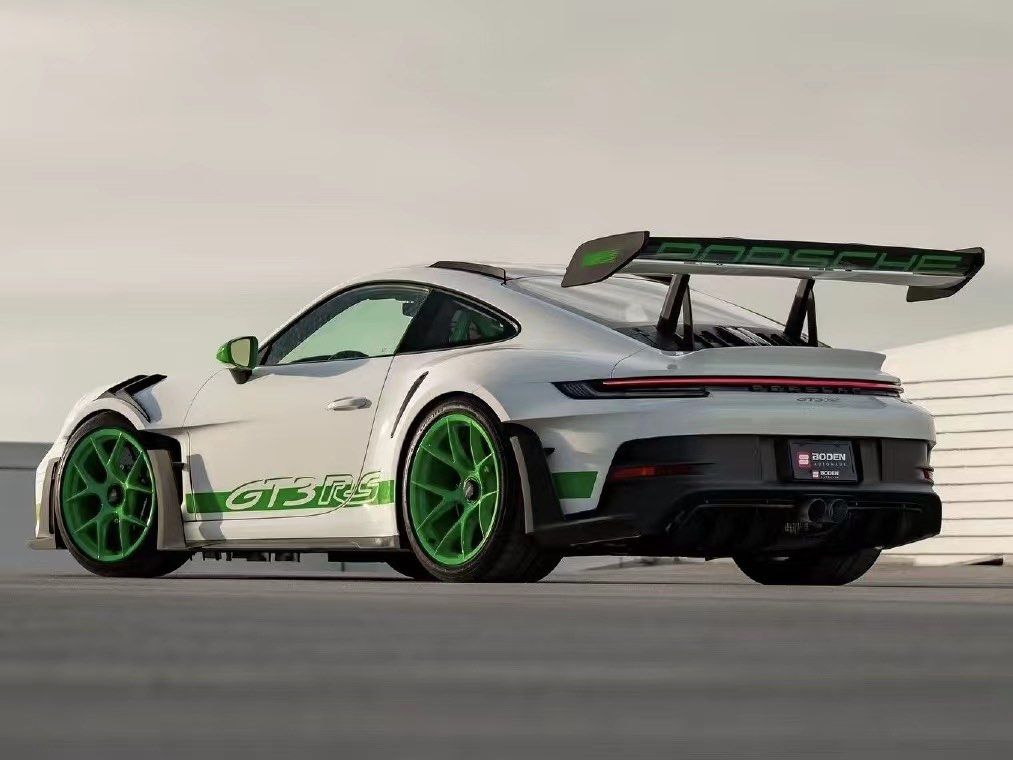 PREORDER Henson & Heaven 1:64 Porsche 992 GT3 RS, Toys