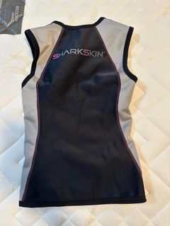 （分類：）位於 。 由 vvjanarea 提交（商品編號 1402706505，圖片 1）。簡介： 。