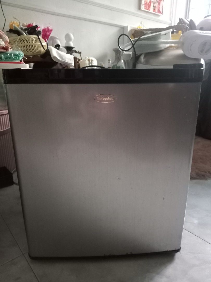 Simplicity Fridge Simplus Mini Fridge - Silver, TV & Home Appliances, Kitchen Appliances ...