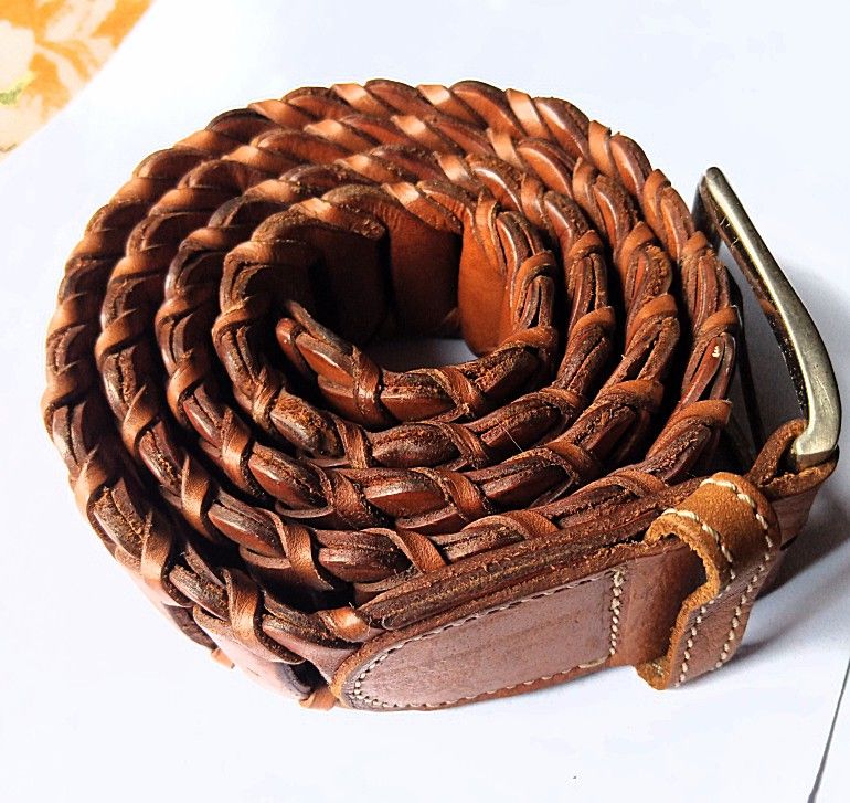 Vintage Full Grain Leather Belt (Category: Belts) located in Pagadian. Submitted by bloombasket (Listing ID 1402669776, Image 3). Description: Vintage Full Grain Leather Belt ✔ Made from premium, full grain leather ✔ Classic and durable design ✔ Perfect for both casual and formal wear ✔ Excellent craftsmanship, built to last Condition: In excellent vintage condition waist size - 30 to 40 inches Payment: GCash Shipping: Ships within 24 hours via J