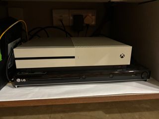 (Category: ) located in . Submitted by gm102 (Listing ID 1402674468, Image 1). Description: .