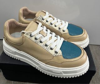 （分類：）位於 。 由 edmondcbr 提交（商品編號 1402949838，圖片 1）。簡介： 。