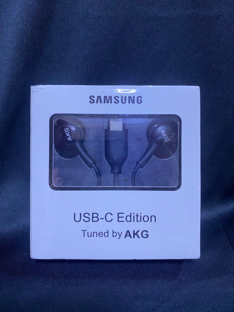 Akg samsung USB-c (Category: Earphones) located in Manila. Submitted by dimple162 (Listing ID 1403036110, Image 2). Description: .