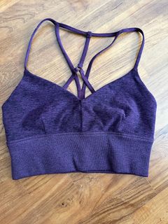 (Category: ) located in . Submitted by yogawear (Listing ID 1402966926, Image 1). Description: .