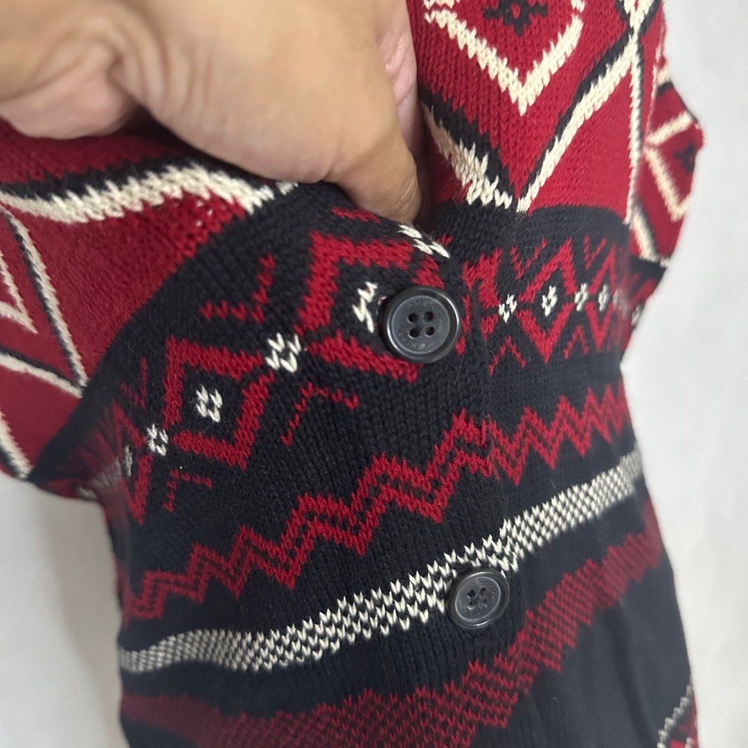 American Living patterned shawl collar sweater vest (Medium) (Category: Coats, Jackets and Outerwear) located in Caloocan City. Submitted by mamakeito (Listing ID 1402850280, Image 2). Description: perfect for christmas outfit sleeveless/vest medium on tag button down 𝗡𝗢𝗧𝗘: 𝘛𝘩𝘪𝘴 𝘪𝘵𝘦𝘮 𝘤𝘢𝘮𝘦 𝘧𝘳𝘰𝘮 𝘢 𝘣𝘢𝘭𝘪𝘬𝘣𝘢𝘺𝘢𝘯 𝘣𝘰𝘹 𝘢𝘯𝘥 𝘩𝘢𝘴 𝘣𝘦𝘦𝘯 𝘴𝘵𝘰𝘳𝘦𝘥 𝘧𝘰𝘳 𝘢 𝘭𝘰𝘯𝘨 𝘵𝘪𝘮𝘦. 𝘐𝘵 𝘪𝘴 𝘯𝘰𝘵 𝘳𝘦𝘢𝘥𝘺 𝘵𝘰 𝘸𝘦𝘢