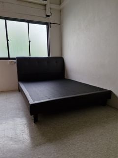 (Category: ) located in . Submitted by industriel (Listing ID 1402874457, Image 1). Description: .