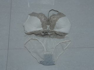 （分類：）位於 。 由 Mandyleung0923 提交（商品編號 1402965872，圖片 1）。簡介： 。