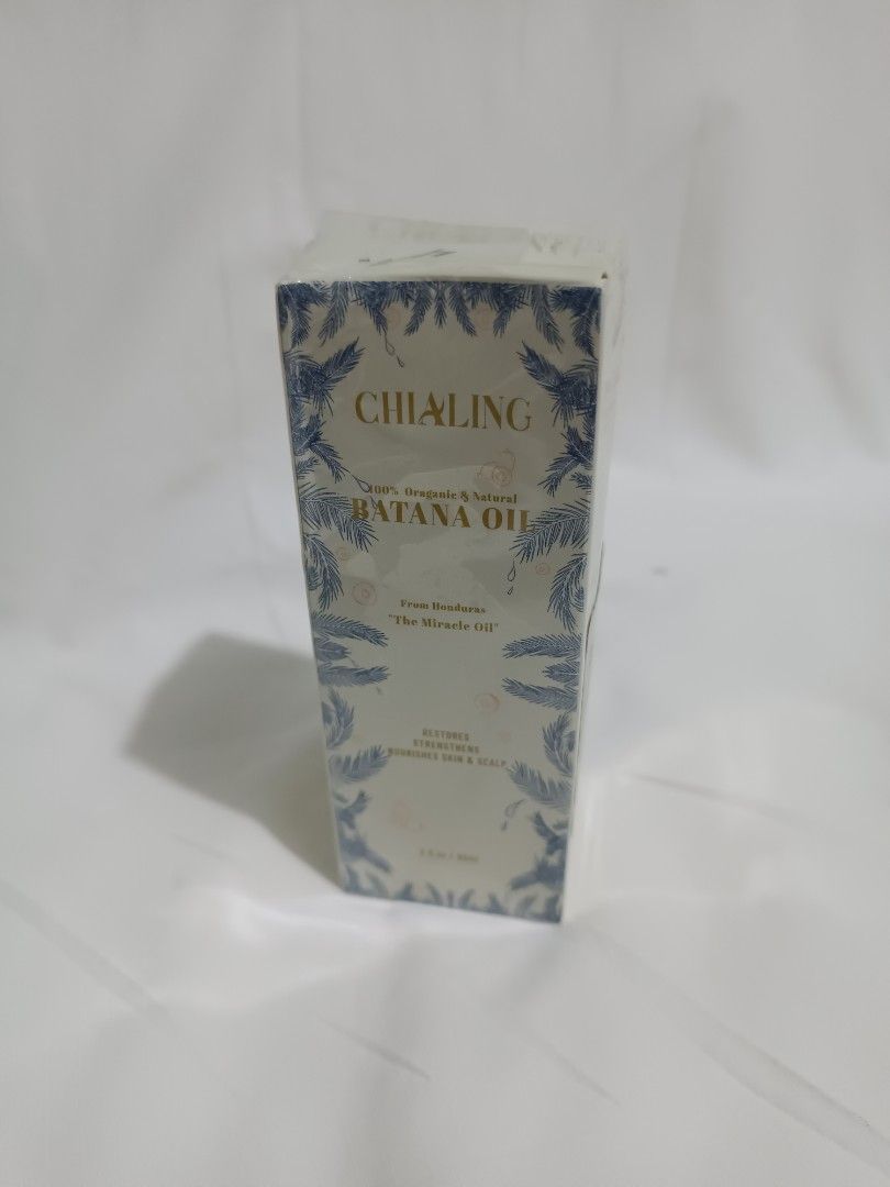 Chialing Natural Batana Oil (Category: Hair) located in Taytay. Submitted by felizbjacobe (Listing ID 1402922542, Image 1). Description: Chialing Natural Batana Oil for hair growth. This oil is 100% pure and natural. It is made in the USA. The product contains ingredients such as Batana Oil, and other natural ingredients. It is for external use only. Avoid contact with eyes. Keep out of reach of children..