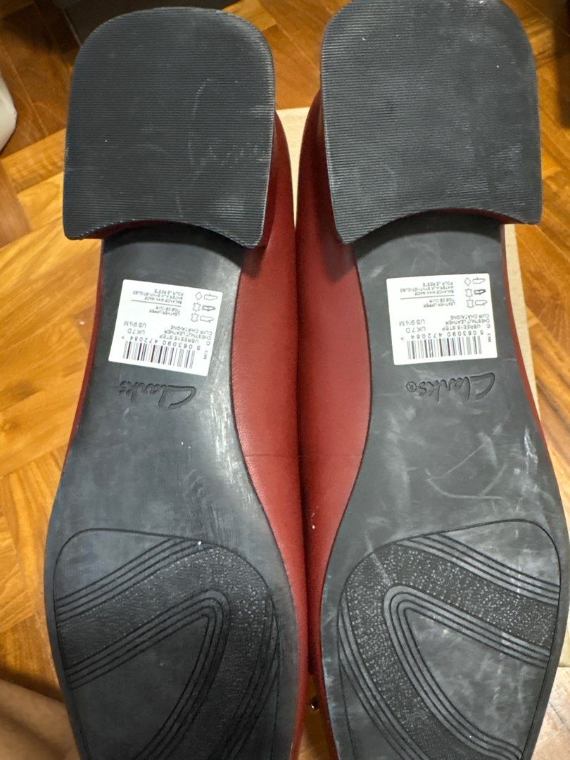 Clarks (Category: Flats) located in Singapore. Submitted by mreus (Listing ID 1402965601, Image 3). Description: - Clarks Ubree15 Step flats - Chestnut leather - Brand new in box - Suitable for everyday wear or special occasions.