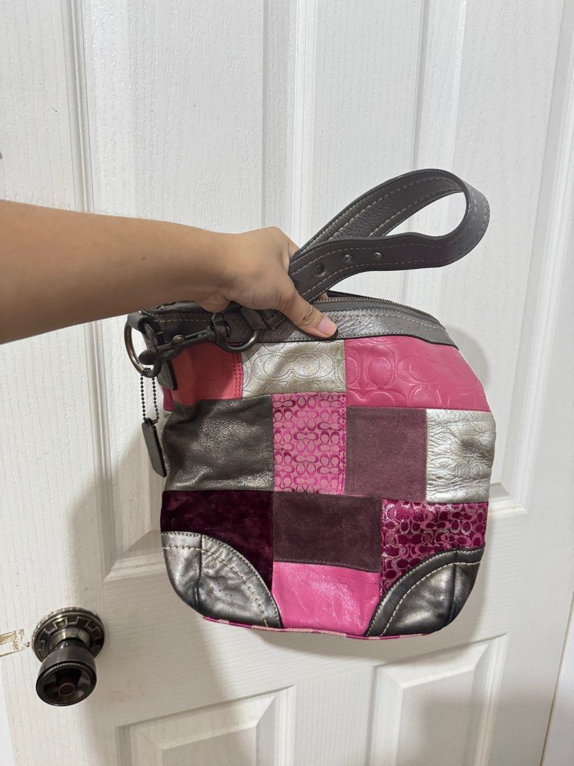 Coach Patchwork Handbag (Category: Luxury Bags & Wallets) located in Bayombong. Submitted by misskbags (Listing ID 1402930843, Image 1). Description: .