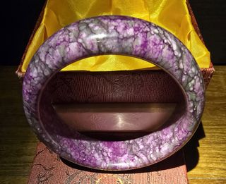 (Category: ) located in . Submitted by elbonyandivory (Listing ID 1402942655, Image 1). Description: .