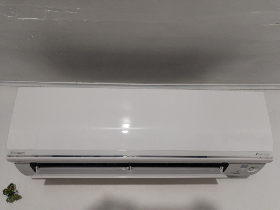 Daikin D-Smart Queen 1.5HP Split Type Inverter Aircon (Category: Air Conditioning and Heating) located in San Jose del Monte. Submitted by neone.electronics (Listing ID 1403003133, Image 1). Description: Daikin 1.5HP Split Type Inverter Aircon (D-Smart Queen) Daikin D-Smart QUEEN Model: FTKC35TVM 1.5HP Split type Inverter Aircon Regularly cleaned In good condition Pick up at San Jose del Monte, Bulacan only. PRICE: 17k ***Buyer will shoulder the 