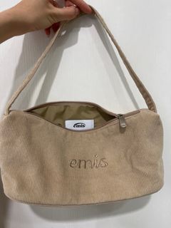 （分類：）位於 。 由 _ckklyn 提交（商品編號 1402857203，圖片 1）。簡介： 。