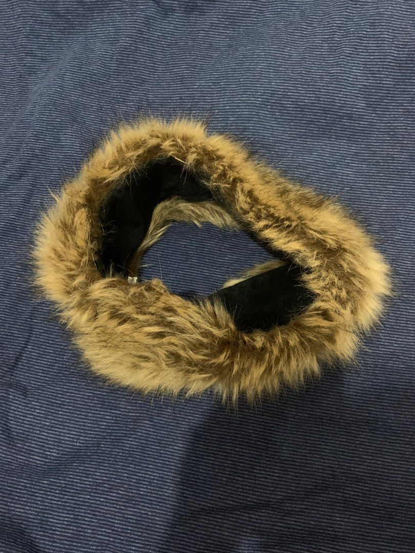 Fur Headdress Furry Hat (Category: Hats & Beanies) located in Quezon City. Submitted by selfhaul (Listing ID 1402931802, Image 3). Description: - Furry Hat Furry Headdress - Used once only - Price negotiable .