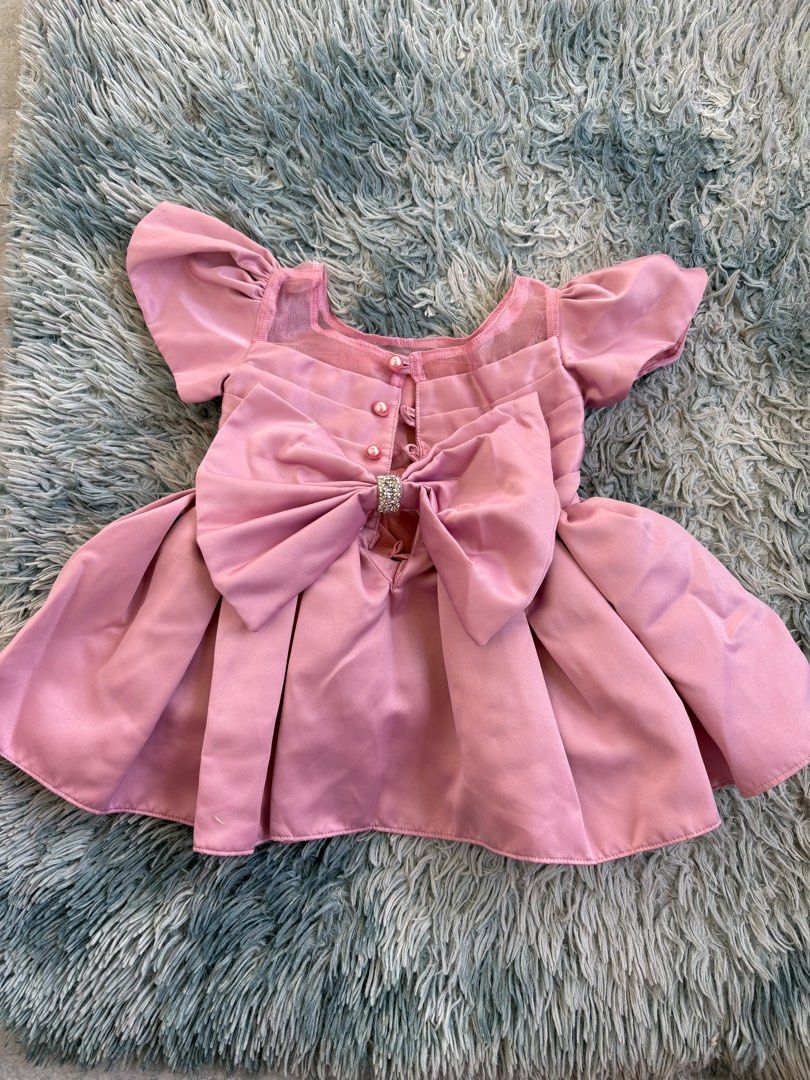 Hailey & Co. Pink Dress (Category: Babies & Kids Fashion) located in Rizal. Submitted by chicclicks (Listing ID 1402928864, Image 2). Description: 1T .