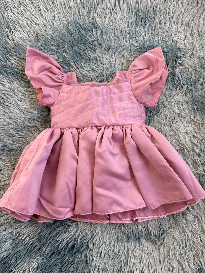 Hailey & Co. Pink Dress (Category: Babies & Kids Fashion) located in Rizal. Submitted by chicclicks (Listing ID 1402928864, Image 1). Description: 1T .