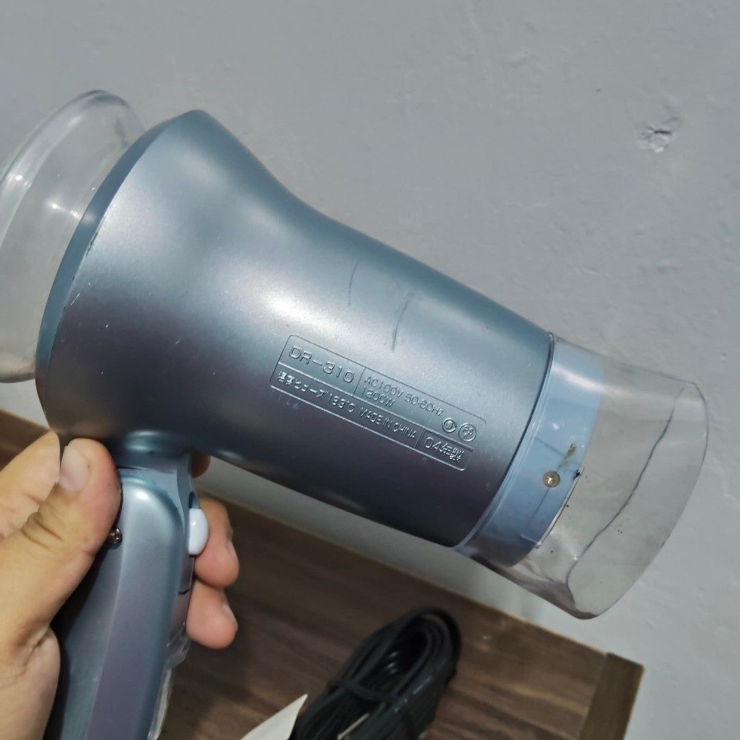 IONAGE JAPAN HAIR DRYER (Category: Hair) located in Catbalogan. Submitted by jpnsrpls (Listing ID 1402879488, Image 2). Description: 💨 IONAGE Japan Hair Dryer 🇯🇵✨ Compact and powerful — perfect for everyday use! ✅ Japan surplus ✅ With ion & steam feature for smooth, shiny hair ✅ Hot / Cool / Turbo settings ✅ Foldable handle for easy storage 📦 Tested and working ⚡ 100V (use with step-down transformer).