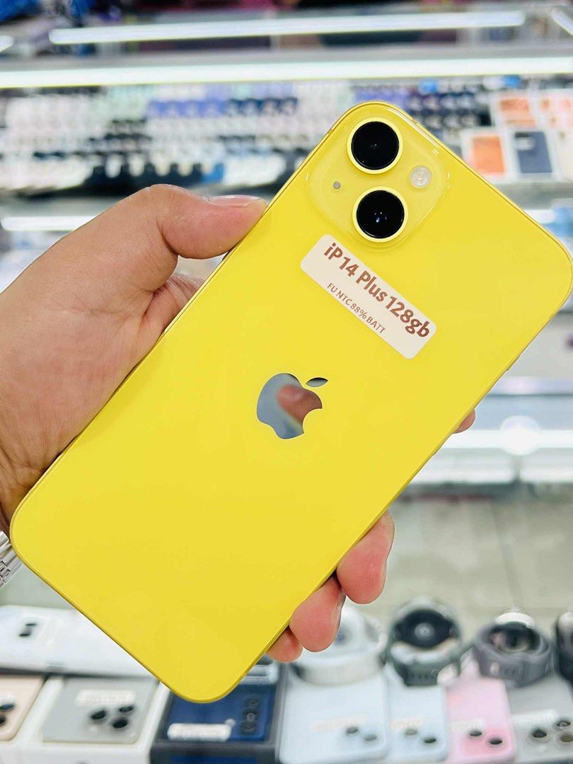 Iphone 14+ 128gb 88% batt FU NTC No issue (Category: iPhone 14 Series) located in San Juan City. Submitted by javedsgadgetshop (Listing ID 1402972171, Image 2). Description: INSTALLMENT OPTIONS : SPAY LATER / GGIVES / CREDIT CARD! WE BUY AND SELL SO PWEDE MAGBINTA OR SWAP ! Quick Specs : 💵 Iphone 14plus •128gb •NTC Variant •88% batt health •Factory Unlock •95% Smoothness •No hidden issue | No Repaired •100% Authentic | Not Refurbished •w/ OEM Ch