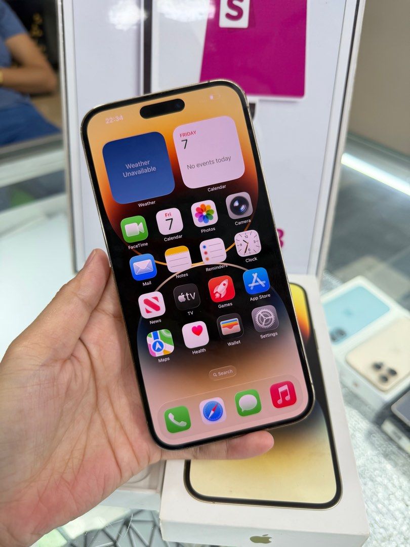 iphone 14 pro max 128gb 2ndhand (Category: iPhone 14 Series) located in Antipolo. Submitted by vine_gadget_shop (Listing ID 1403030563, Image 3). Description: iphone 14 pro max 128gb 2ndhand ntc variant complte package factory unlocked pick up store greenhills shopping center we accept trade in we accepy credit card and ggives installment we do cod and door to door we ship nationwide for fast transaction call 09277368323 look for vine visit my fb