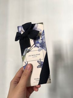 （分類：）位於 。 由 astrobunny2 提交（商品編號 1402879460，圖片 1）。簡介： 。