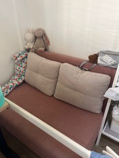 (Category: ) located in . Submitted by meowwl (Listing ID 1402904266, Image 1). Description: .