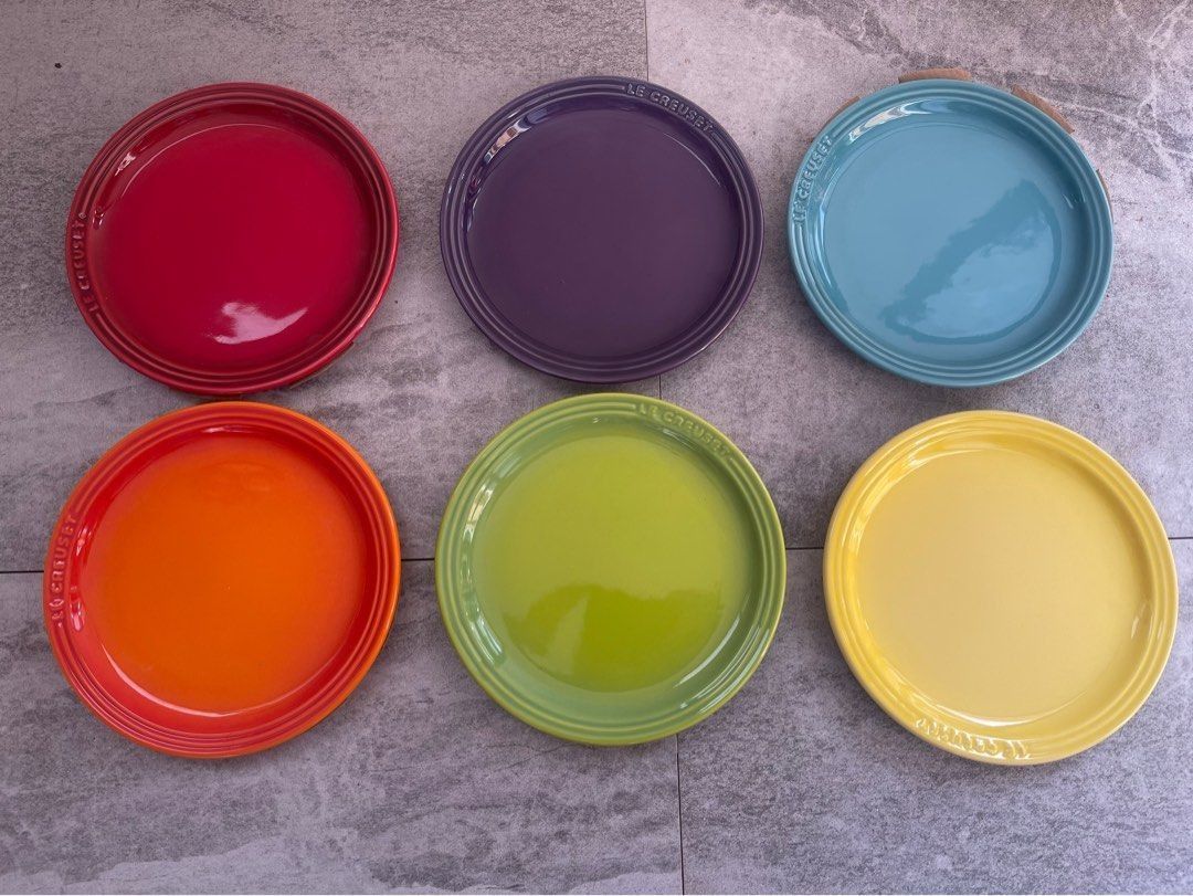 Le Creuset Rainbow Plate Set 7" (6 PCS) (Category: Dinnerware & Cutlery) located in Las Pinas. Submitted by angeltntn (Listing ID 1402878468, Image 2). Description: ✨ RESTOCK ALERT ❗✨ The perfect holiday gift is back! 🎁 Le Creuset Rainbow Plate Set 7" (6 PCS) 🌈 Brand new & boxed, ready to brighten up any table! 📍 Location: Parañaque City .