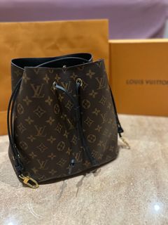 (Category: ) located in . Submitted by spendthrift_queen (Listing ID 1402981104, Image 1). Description: .