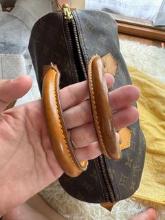 (Category: ) located in . Submitted by nihonluxxe (Listing ID 1402853584, Image 1). Description: .