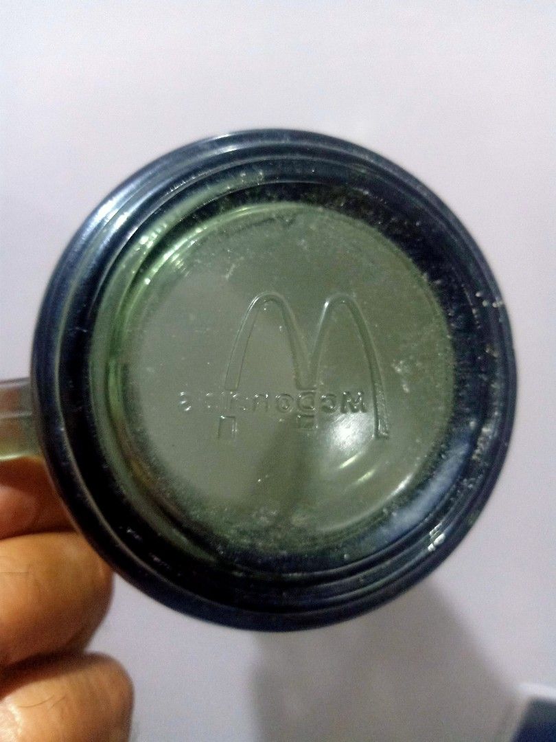 Mcdonald 1970 mug (Category: Coffee & Tea Tableware) located in Las Pinas. Submitted by the_recycle_shop (Listing ID 1402974872, Image 2). Description: Vintage 1970 mug Good condition no cracks no chips.