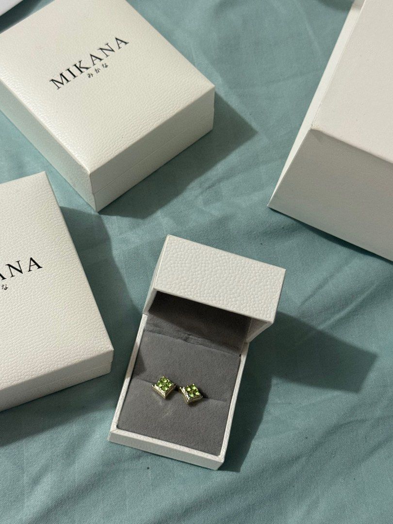 Mikana Square Stud Green Jewel Earrings (Category: Earrings) located in Las Pinas. Submitted by mayconcepcion (Listing ID 1402936028, Image 3). Description: Never worn.