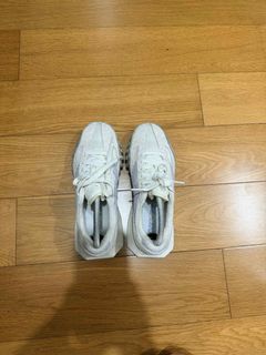(Category: ) located in . Submitted by declutteringmakati (Listing ID 1402849945, Image 1). Description: .