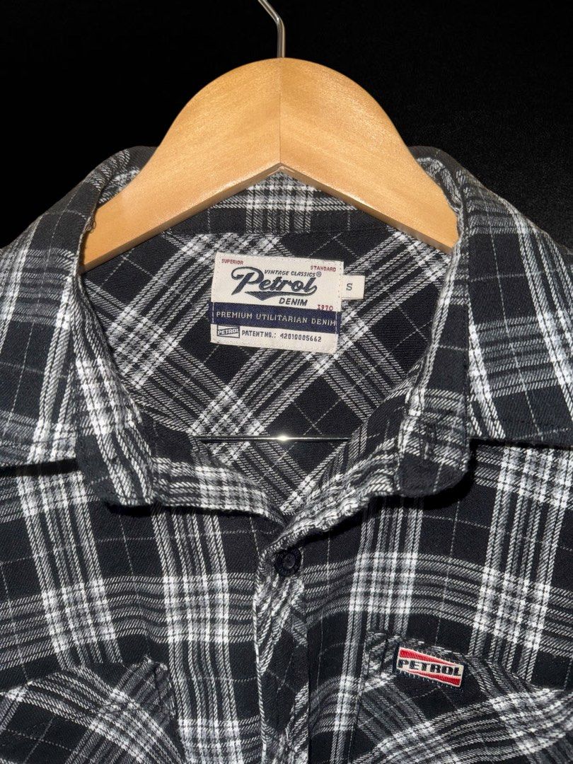 Petrol Denim Plaid Cropped Shirt (Category: Shirts) located in Hermosa. Submitted by xonarchive (Listing ID 1402898930, Image 2). Description: - Petrol Denim cropped shirt - Black and white plaid pattern - Size S - Short sleeves - Two chest pockets - Petrol logo patch on chest and sleeve.