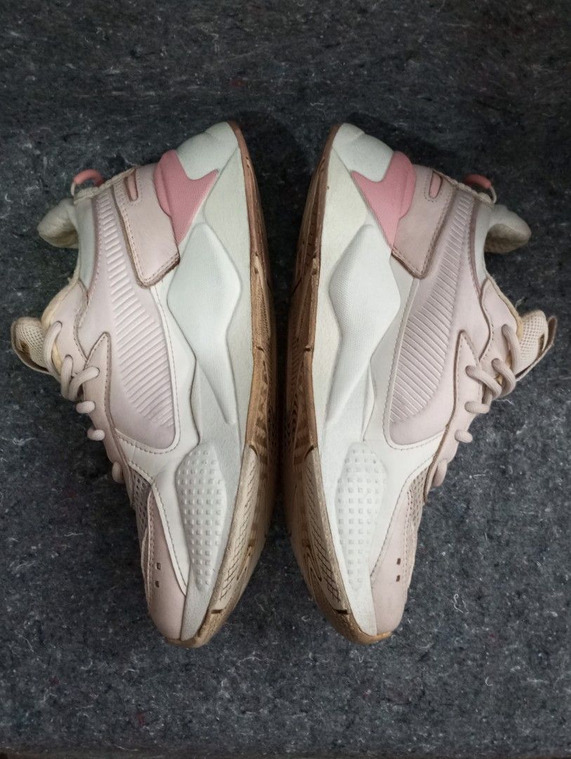 Puma RS-X (Category: Sneakers) located in Baguio. Submitted by Dominick_II (Listing ID 1402878518, Image 3). Description: Puma RS-X Beige pink chunky shoes Size: UK 4.5 / EU 37.5 (Snagfit UK5, EU38) Mesh upper with leather overlays Puma logo visible Soles show wear Php 500 only (Fixed) *Pre-loved Item.