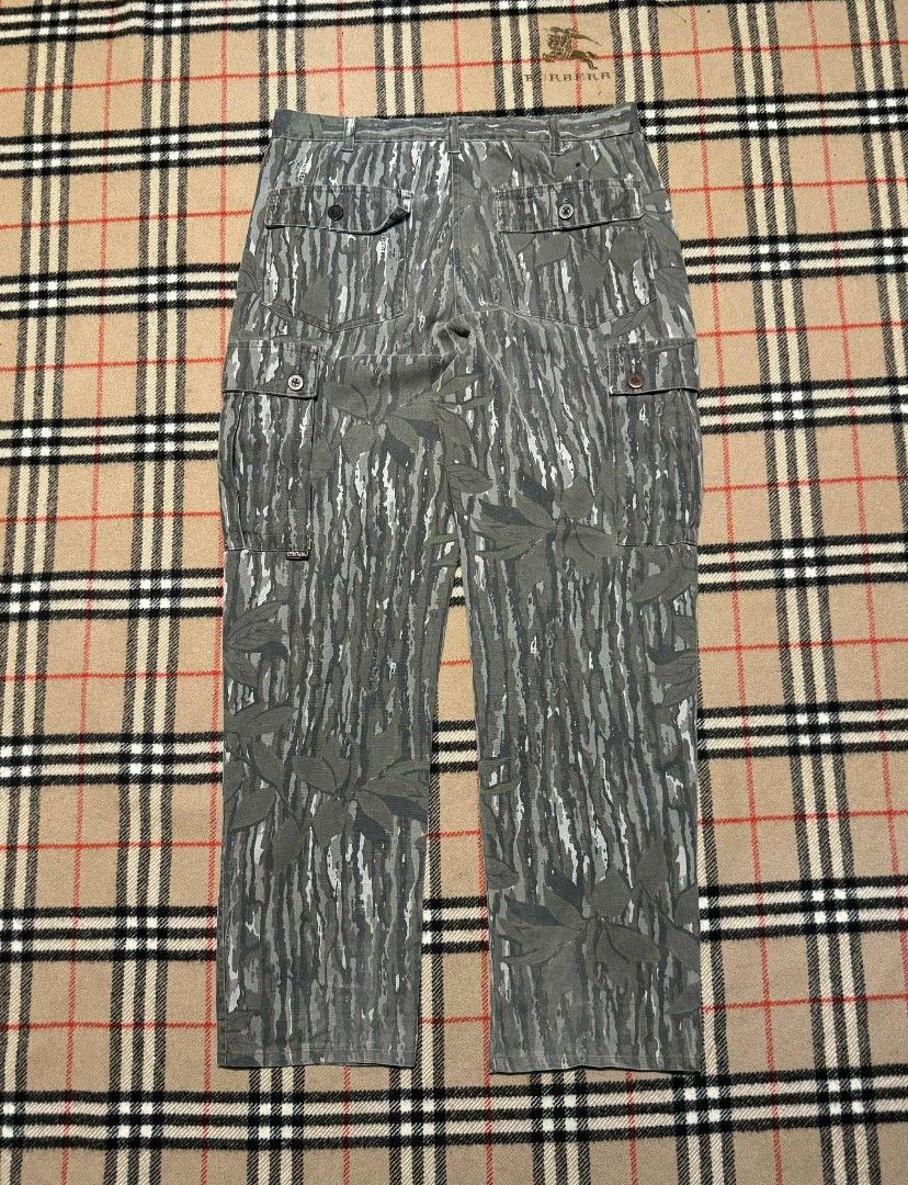 Real Tree Pants (Category: Jeans) located in Cavite. Submitted by markjoseph24866 (Listing ID 1402895958, Image 1). Description: .