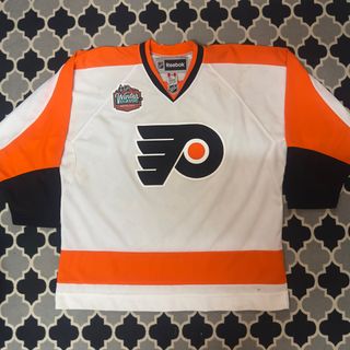 (Category: ) located in . Submitted by aha.thriftstore (Listing ID 1403006518, Image 1). Description: .