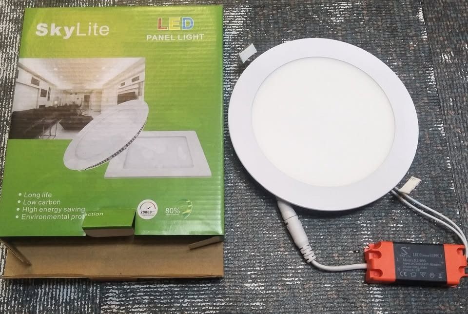 Slim Round/Square LED Panel Light Warm White 12w (Category: Lighting) located in Manila. Submitted by toplen (Listing ID 1402855532, Image 1). Description: Color: Warm white Shape: Round, Square Watts: 12W Size: 17cm Voltage: 85~265V 50/60Hz Use good quality LED resistance light falling Highly-efficient electronics ballast ensure to long lifespan using. More than 3 times energy saving compare to traditional energy saving bulb Switch off the sourc