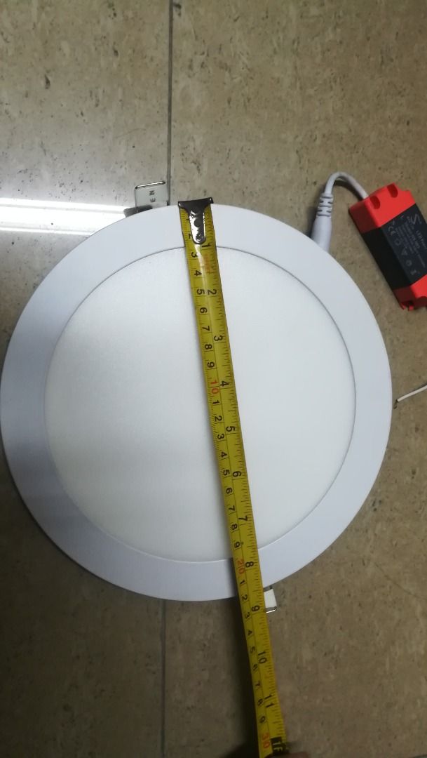 Slim Round/Square LED Panel Light Warm White 18w (Category: Lighting) located in Manila. Submitted by toplen (Listing ID 1402861114, Image 3). Description: Color: Warm white Shape: Round, Square Size: 22cm Watts: 18W Voltage: 90~265V 50/60Hz High brightness High Cri Energy saving Elegant apperance Long working life Use good quality LED resistance light falling. Highly-efficient electronics ballast ensure to long lifespan using. More than 3 times 