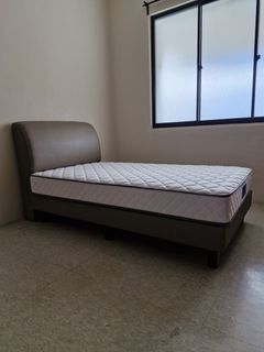 (Category: ) located in . Submitted by industriel (Listing ID 1402874624, Image 1). Description: .