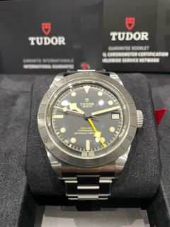 （分類：）位於 。 由 matchmakingwatches 提交（商品編號 1402966804，圖片 1）。簡介： 。