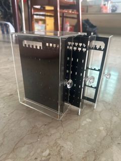 (Category: ) located in . Submitted by chixchopchop (Listing ID 1403107925, Image 1). Description: .